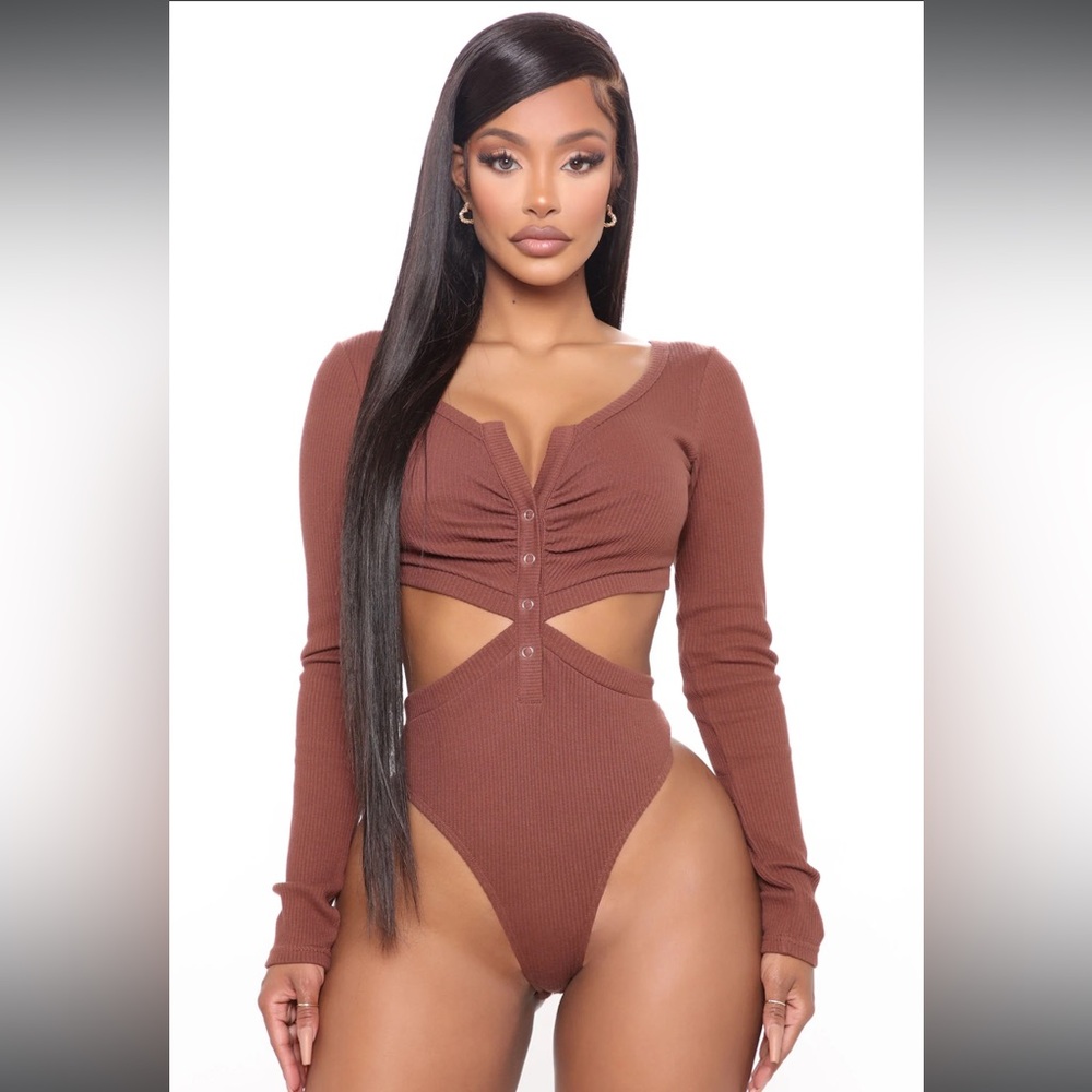 Fashion Nova Long Sleeve Bodysuit